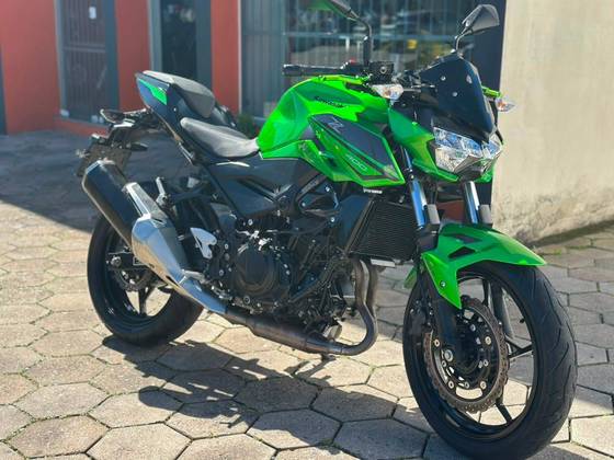 KAWASAKI Z400 
